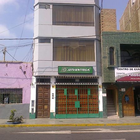 Strenua Santa Maria Suites Trujillo Kültér fotó
