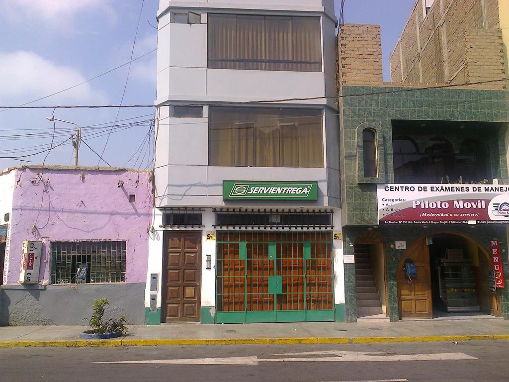 Strenua Santa Maria Suites Trujillo Kültér fotó
