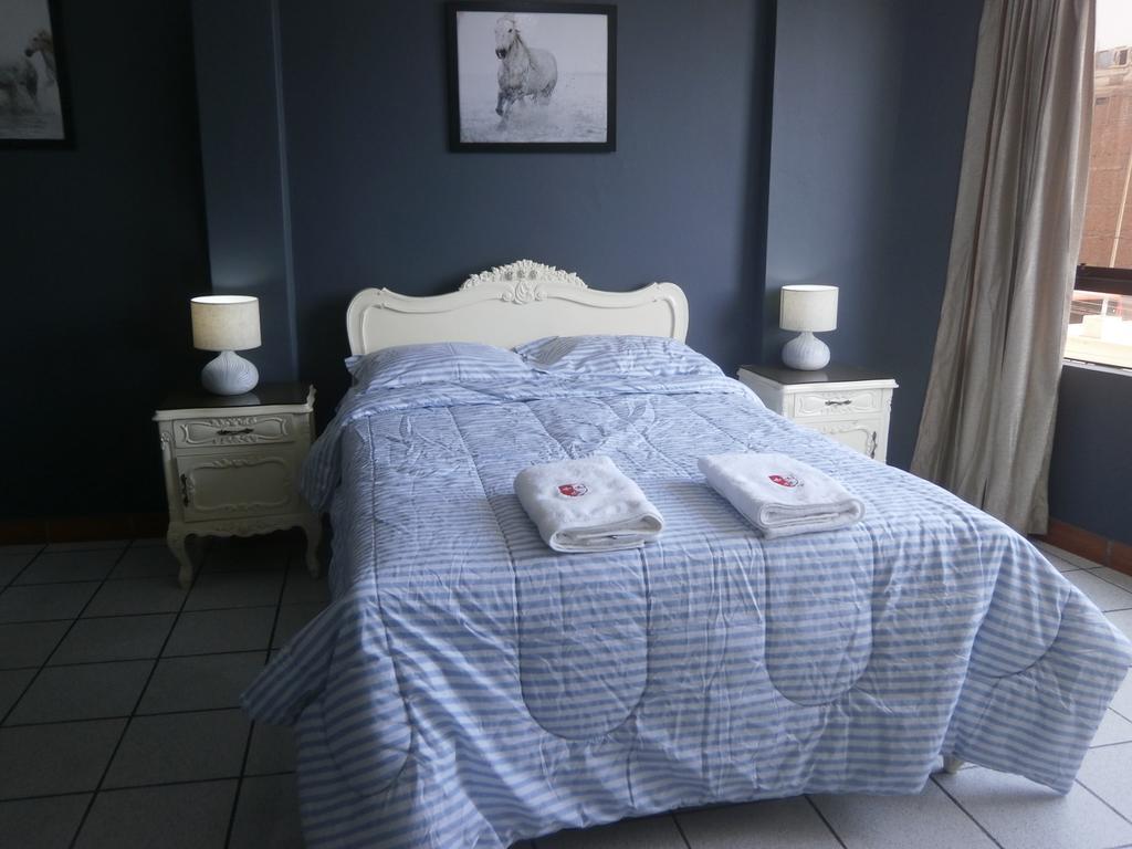 Strenua Santa Maria Suites Trujillo Kültér fotó