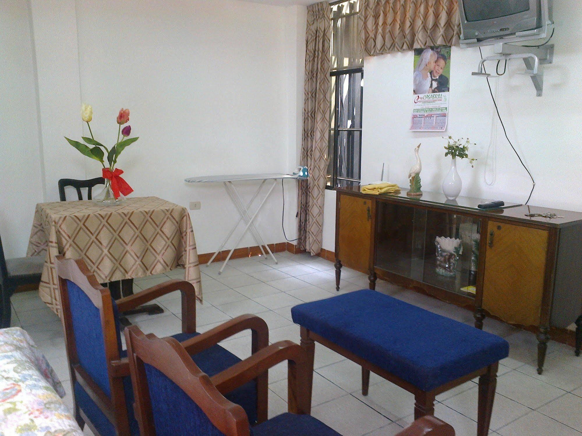 Strenua Santa Maria Suites Trujillo Kültér fotó