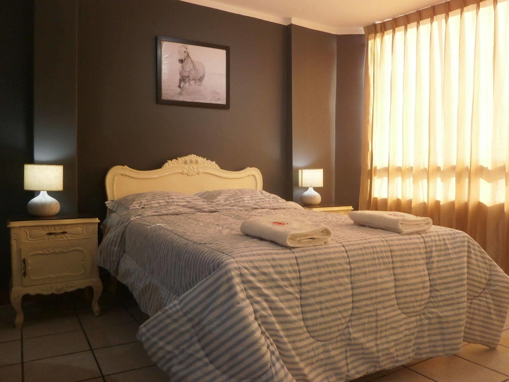 Strenua Santa Maria Suites Trujillo Kültér fotó